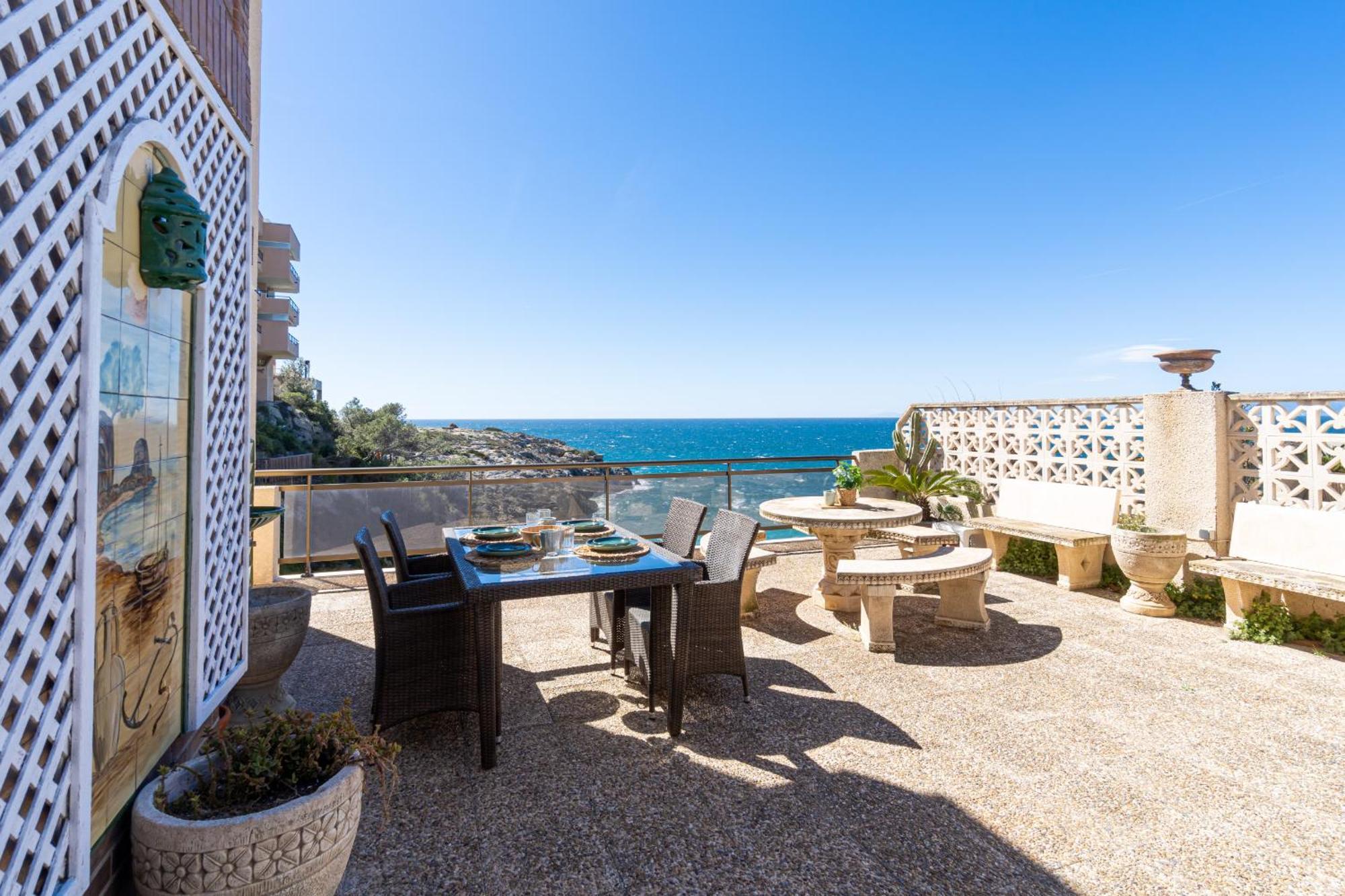 Mediterranean Way - El Mirador Salou Exterior photo